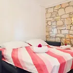 Giardino Apartamento Umago